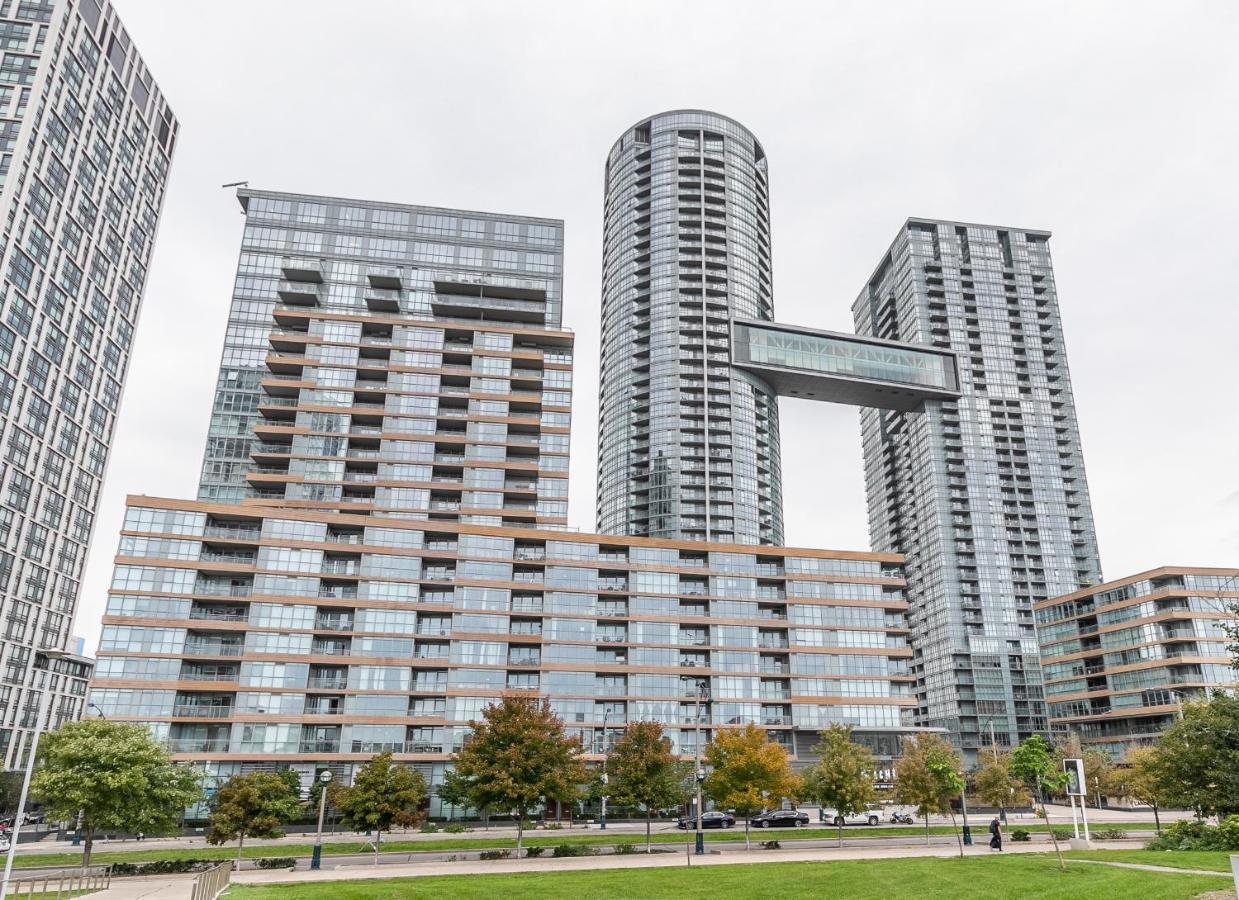 Simply Comfort. Elegant Apartments Dan Lecki Toronto Eksteriør billede